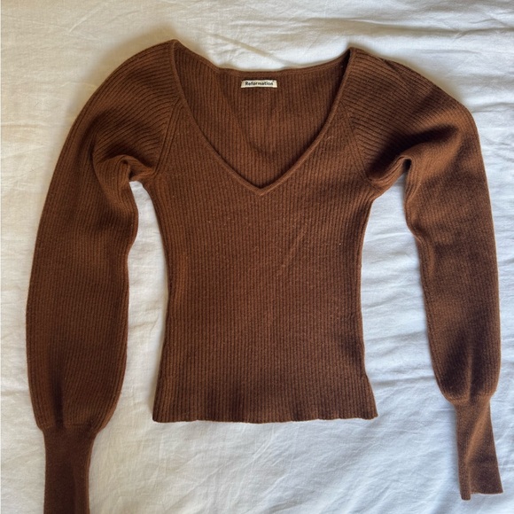 Reformation Sweaters - Reformation Hart Cashmere Sweater